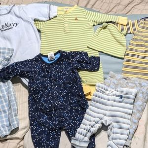 Infant 0-3 Clothing Lot; Baby Gap And Gymboree